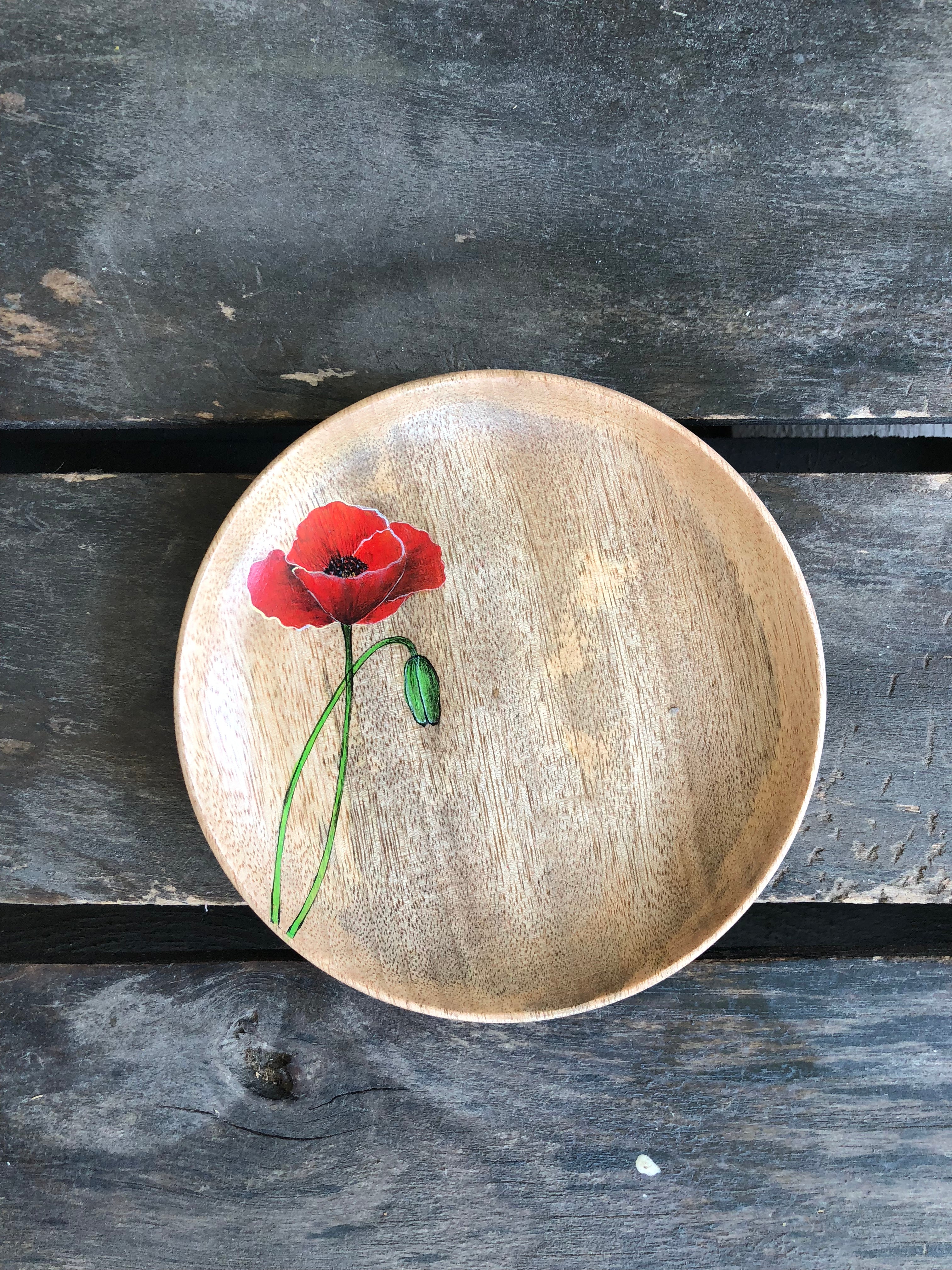 Pretty Poppy Plate 8"